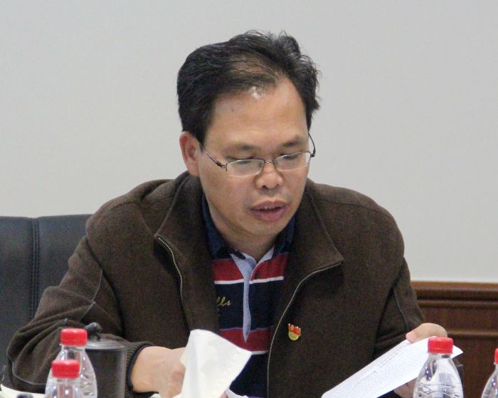 12.13陈祖训在会上作讲话。冯学萍 摄.jpg