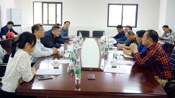 5.2会议现场。谢微旋 摄700.jpg