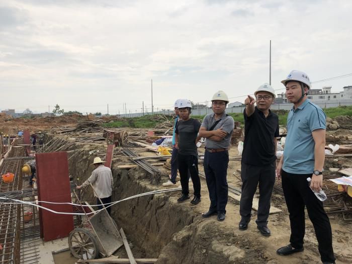 3查抄现场。农丰华 摄700.jpg