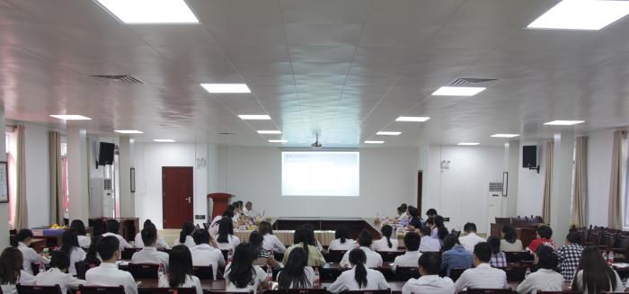 8会议现场。邓灿滨 摄700.jpg