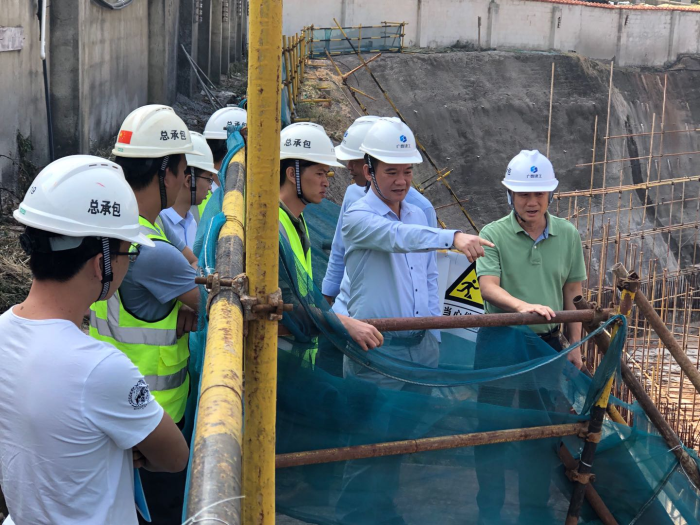 1.2查抄现场。韦艳兰 摄700.png