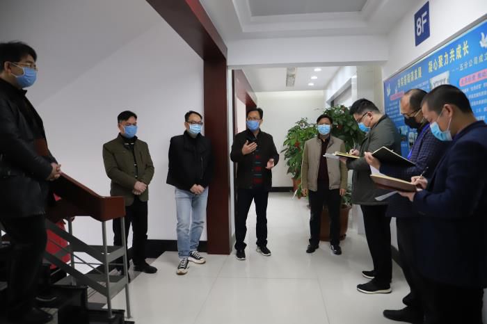 1五分公司查抄现场。杨钰 摄700.JPG