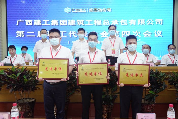 赞美环节 王威海 摄.jpg