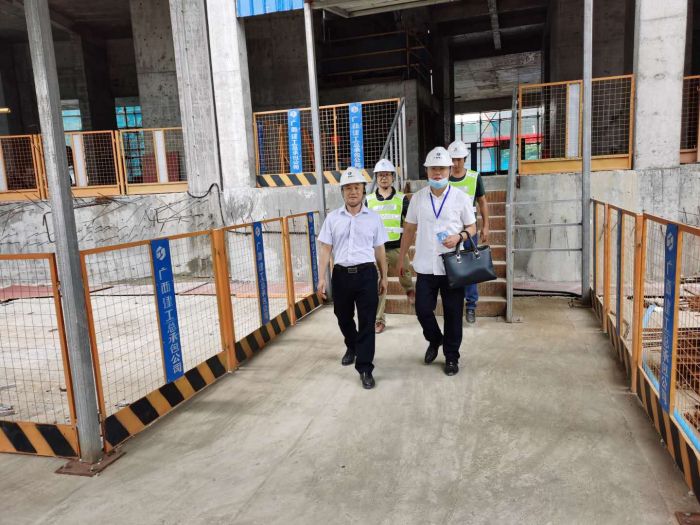 查抄现场。 叶振鹏 摄.jpg