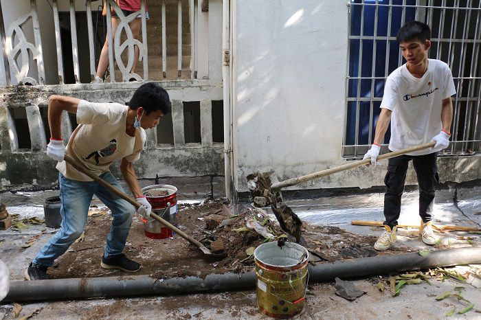 算帐杂物。刘萌萌 摄.JPG