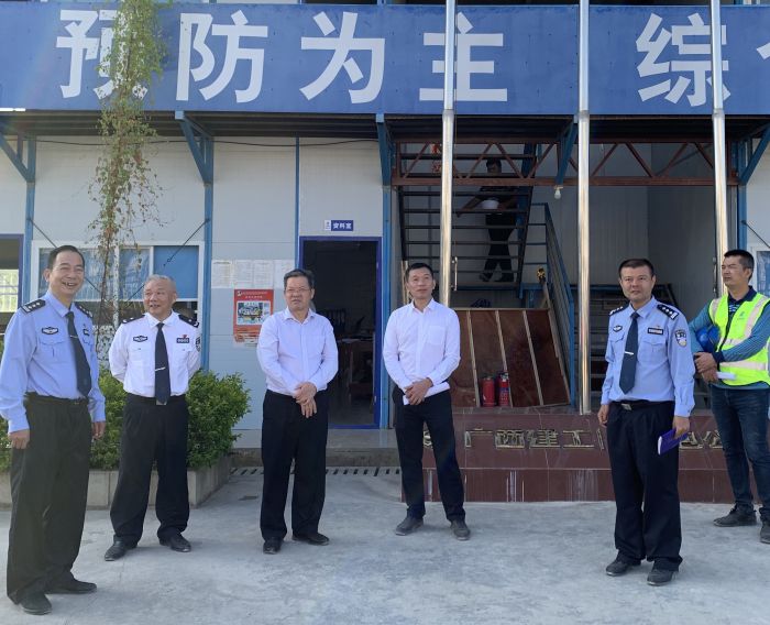 60调研现场。 王妤瑶 摄.jpg