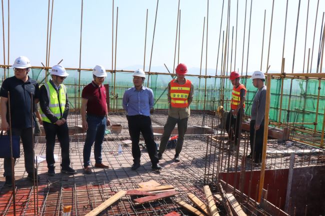 3查抄领导现场。 杨俊峰 摄.jpg