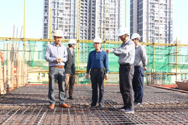 现场查抄领导。张钊林 摄.jpg