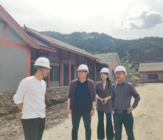 查抄现场。班华朋 摄（建图）.jpg