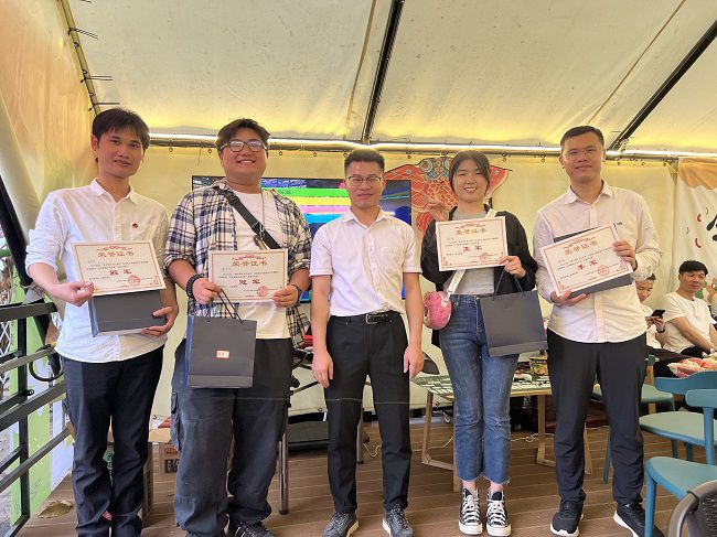 马里奥赛车颁奖现场。杨钰 摄.jpg